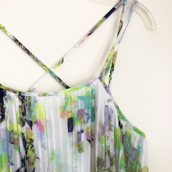 BCBG Pleated Dress - Glitchy Floral - Picture 2 of 6